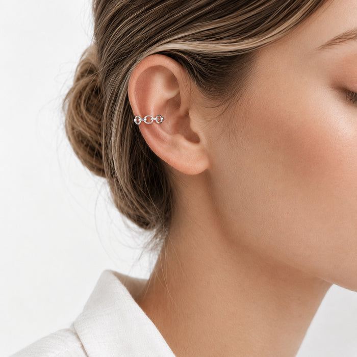 ELARA Gold Chain Ear Cuff - ASH MOLLIE STUDIO