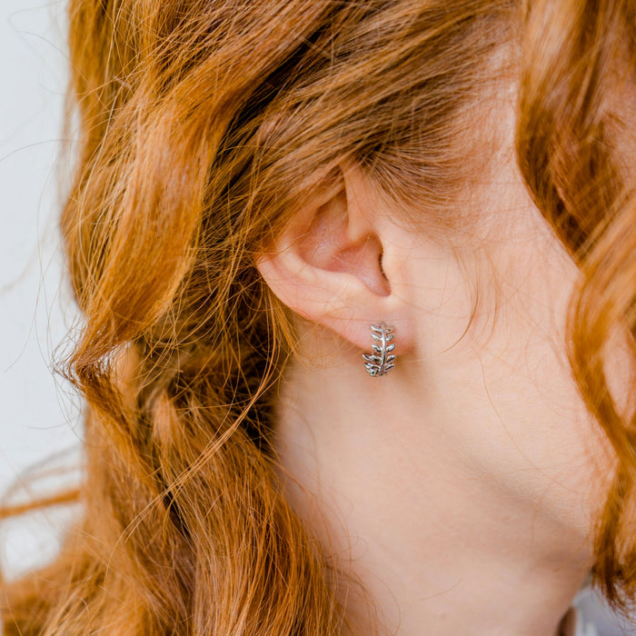 Elegant Leaf Hook Earrings - Ornaments Co - 18K Gold Plated