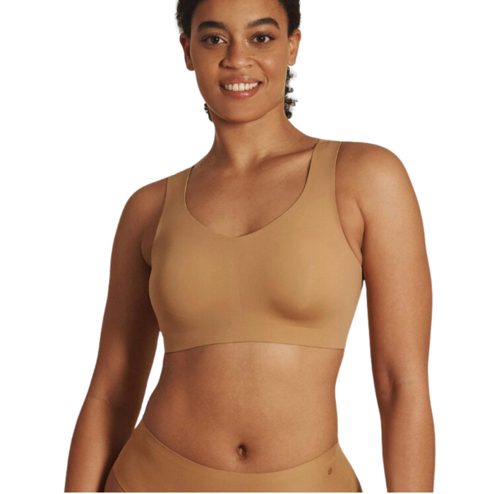 Evelyn & Bobbie Defy Bra
