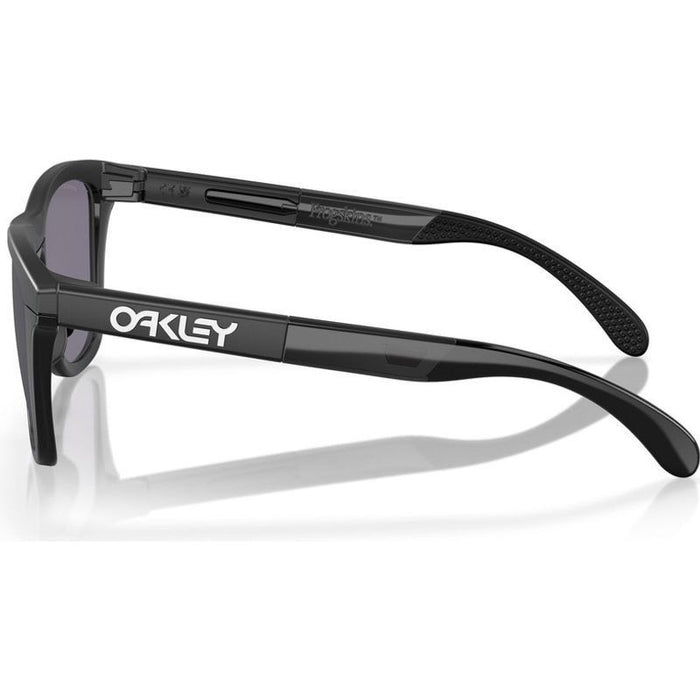 Frogskins Range, Matte Black/Prizm Grey Lenses