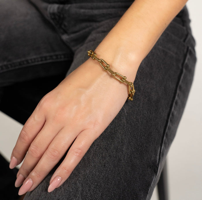 Horse Shoe U - Link Bracelet - Ornaments Co - 18K Gold Plated
