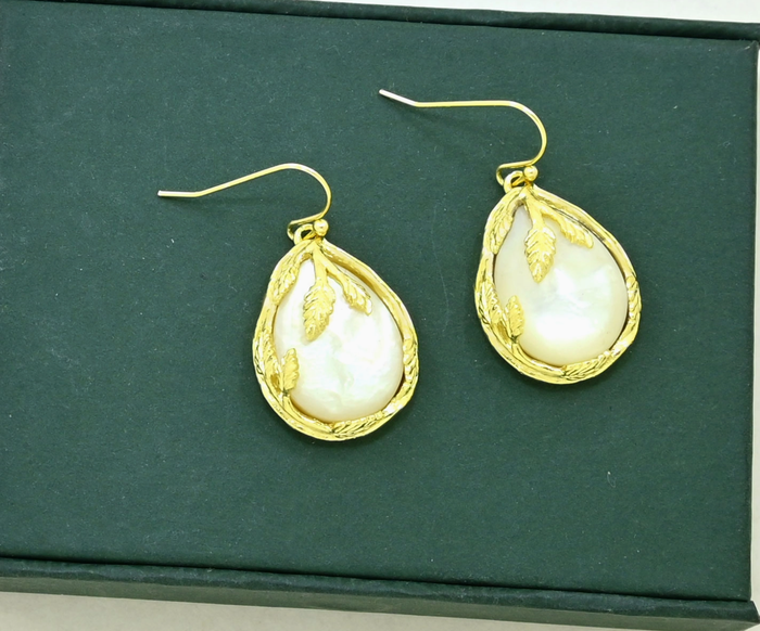 Leo Earring