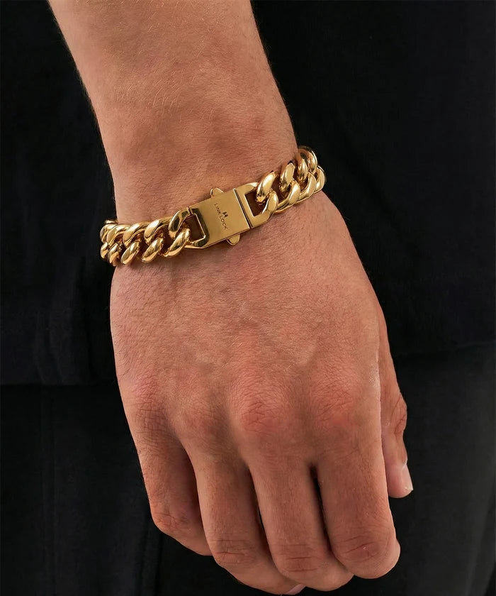 Close-up of Link N Lock® Cuban bracelet links