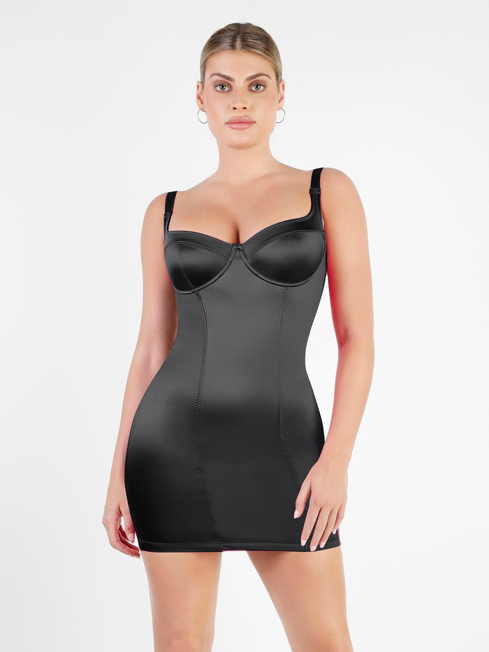 Shapewear mini dress by Popilush®: a shiny black dress, perfect for a night out