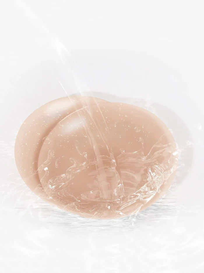 Popilush® Invisible Nipple Pasties: nude-colored silicone with water splash, providing discreet coverage and comfort.