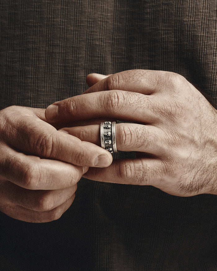 Silver ring ETERNAL DANCE