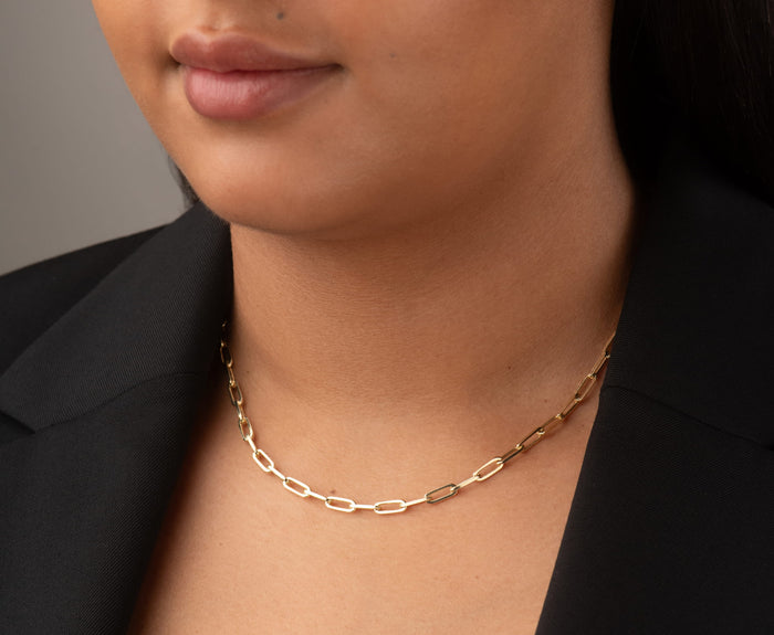 THE MEDIUM PAPERCLIP CHAIN